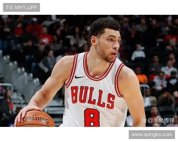拉文无球跑动效率提升，拉开空间能力改变公牛进攻结构