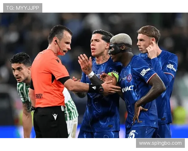 切尔西进攻效率问题突出，近期数据下滑对争冠形势形成制约