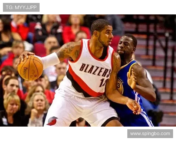 AC米兰阵容成熟度不足成为制约球队发展关键因素，对赛季竞争格局产生影响